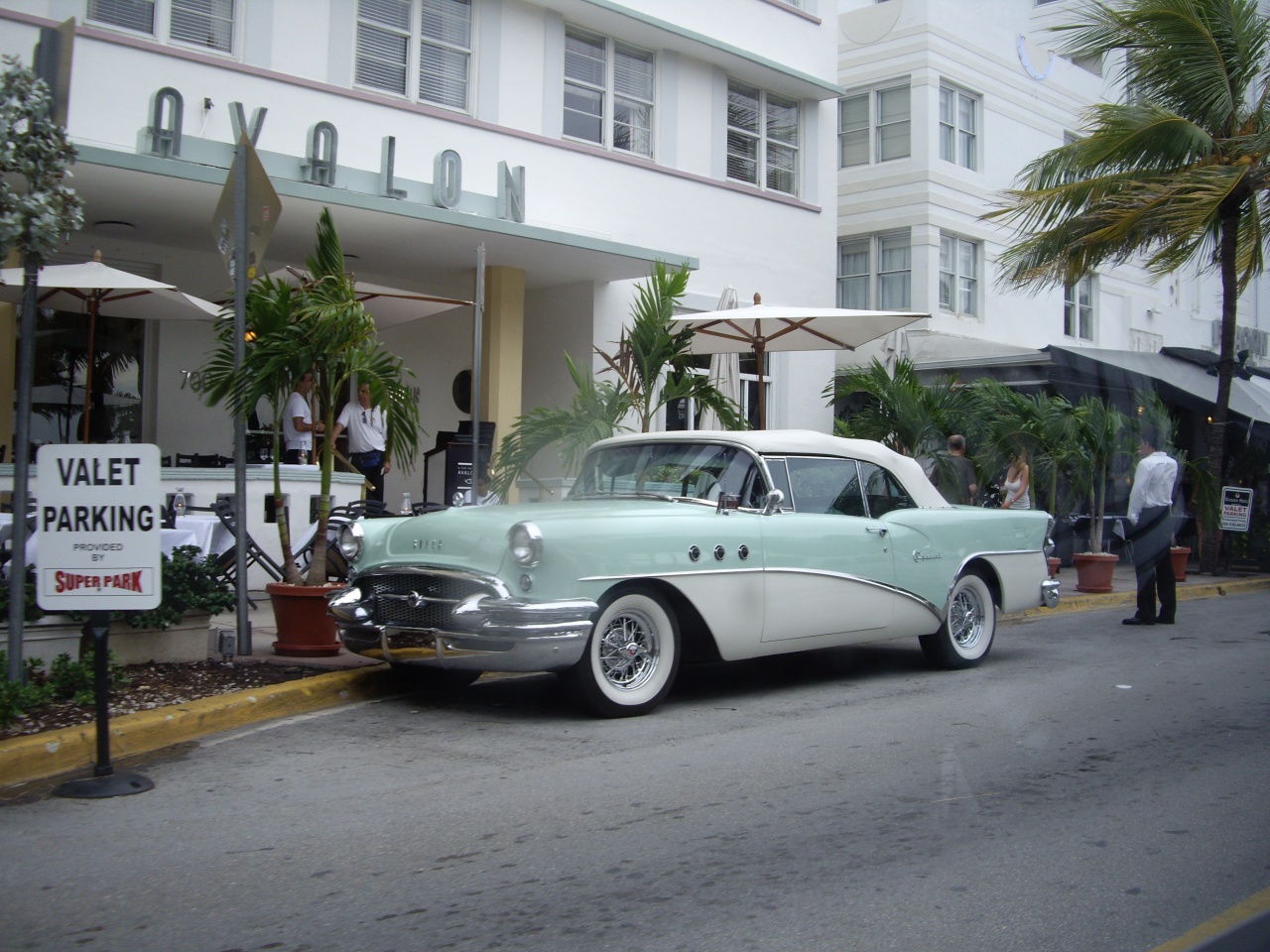 Le célèbre hotel Avalon sur Ocean Drive / Miami FL